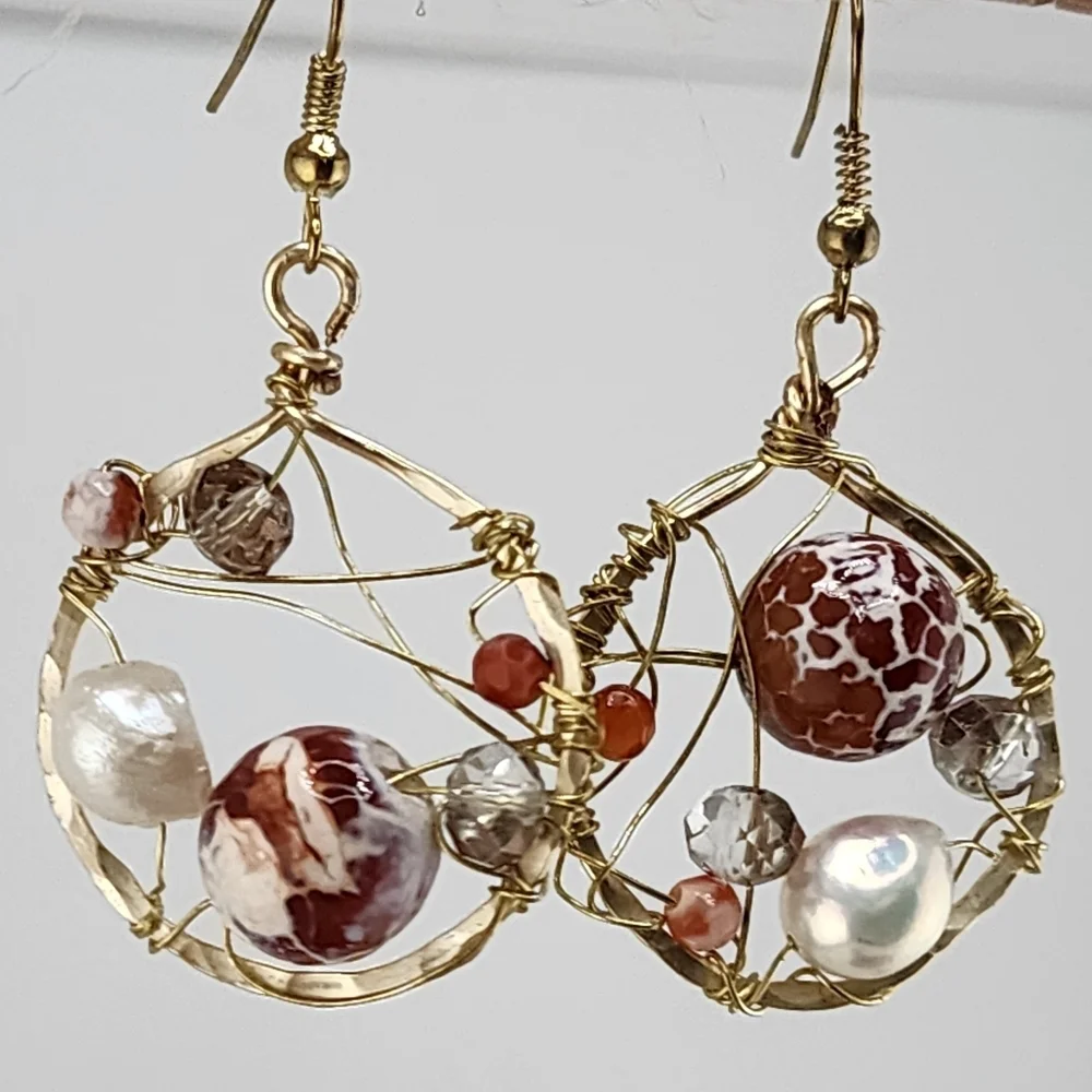 CATCH DREAMS BRASS METAL HANDMADE EARRINGS W/ AGATE, PEARLS & CRYSTALS